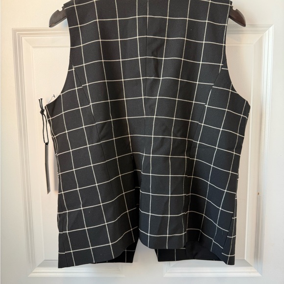 Windowpane Check Black Button Front Vest - Picture 4 of 4